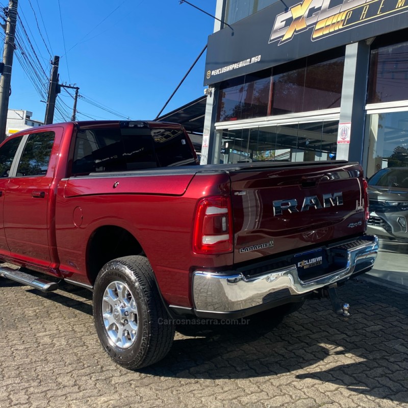 2500 LARAMIE 6.7 CD 4X4 TDI DIESEL 4P AUTOMÁTICA - 2024 - MONTENEGRO