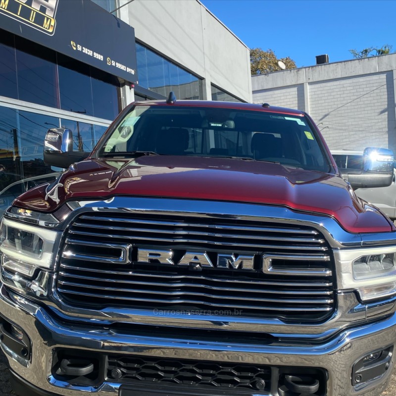 2500 LARAMIE 6.7 CD 4X4 TDI DIESEL 4P AUTOMÁTICA - 2024 - MONTENEGRO