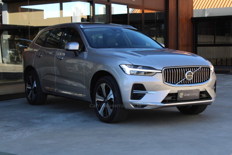 XC60 2.0 T8 RECHARGE PLUS AWD HIBRIDO 4P AUTOMÁTICO - 2023 - CAXIAS DO SUL