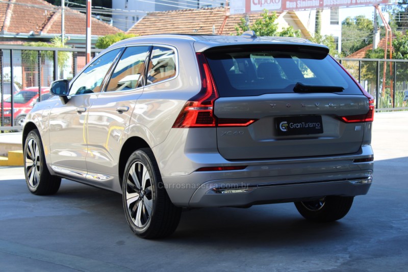 XC60 2.0 T8 RECHARGE PLUS AWD HIBRIDO 4P AUTOMÁTICO - 2023 - CAXIAS DO SUL