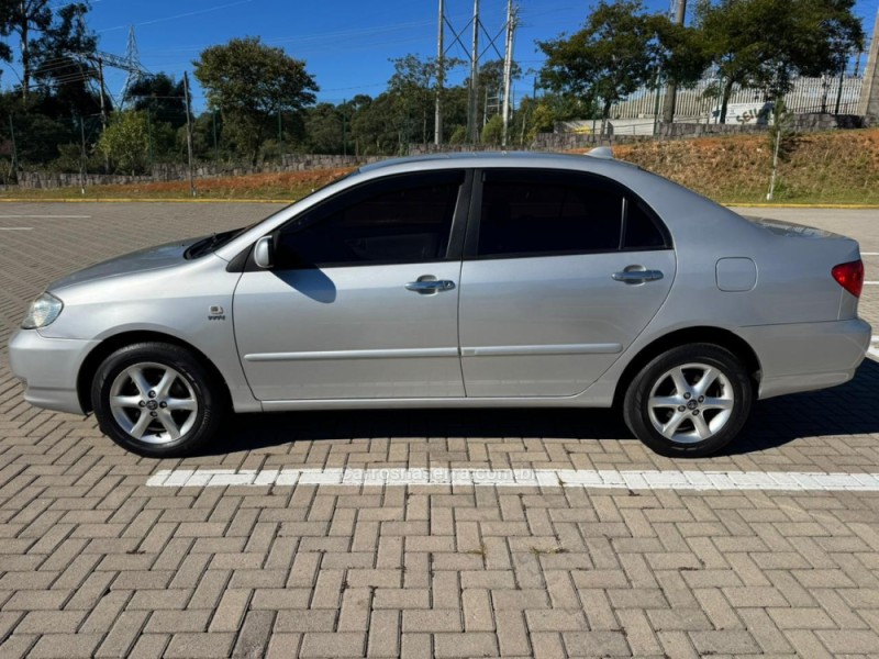 COROLLA 1.8 XEI 16V GASOLINA 4P MANUAL - 2004 - CAXIAS DO SUL