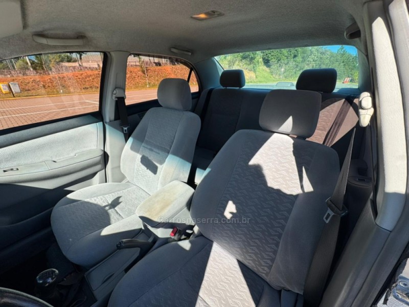 COROLLA 1.8 XEI 16V GASOLINA 4P MANUAL - 2004 - CAXIAS DO SUL