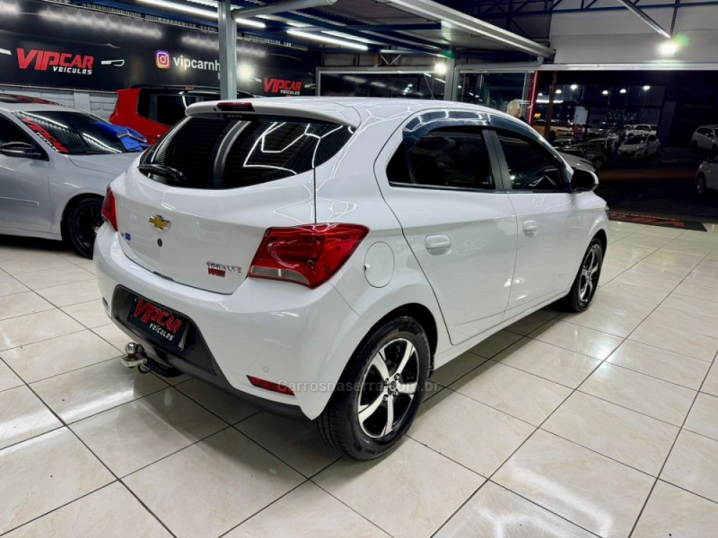 ONIX 1.4 MPFI LTZ 8V FLEX 4P AUTOMÁTICO - 2018 - ESTâNCIA VELHA