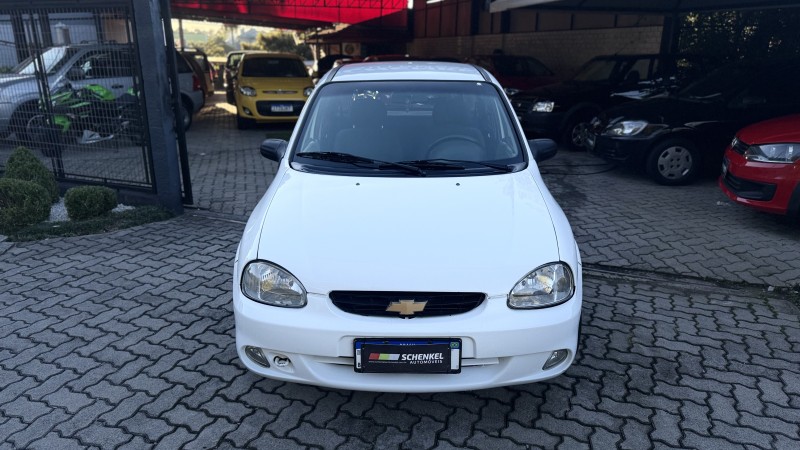CORSA 1.6 MPFI WIND 8V GASOLINA 4P MANUAL - 2002 - NOVA PETRóPOLIS