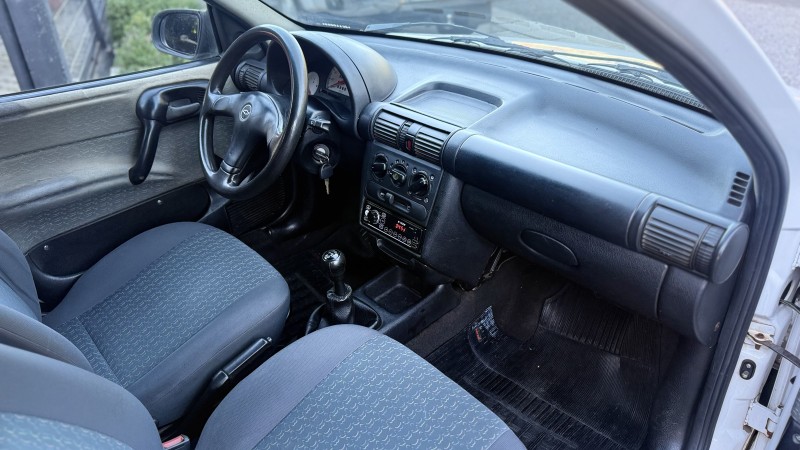 CORSA 1.6 MPFI WIND 8V GASOLINA 4P MANUAL - 2002 - NOVA PETRóPOLIS