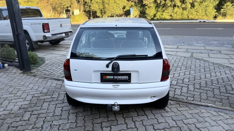 CORSA 1.6 MPFI WIND 8V GASOLINA 4P MANUAL - 2002 - NOVA PETRóPOLIS
