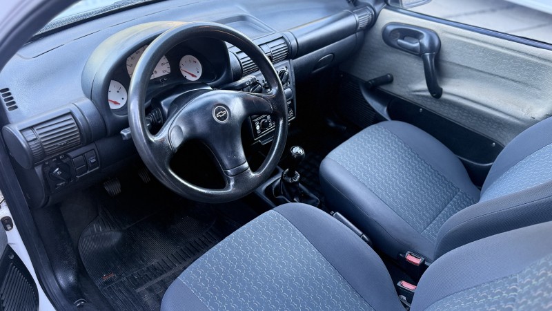 CORSA 1.6 MPFI WIND 8V GASOLINA 4P MANUAL - 2002 - NOVA PETRóPOLIS