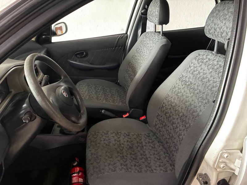 PALIO 1.0 MPI FIRE ECONOMY 8V FLEX 4P MANUAL - 2010 - BOM PRINCíPIO