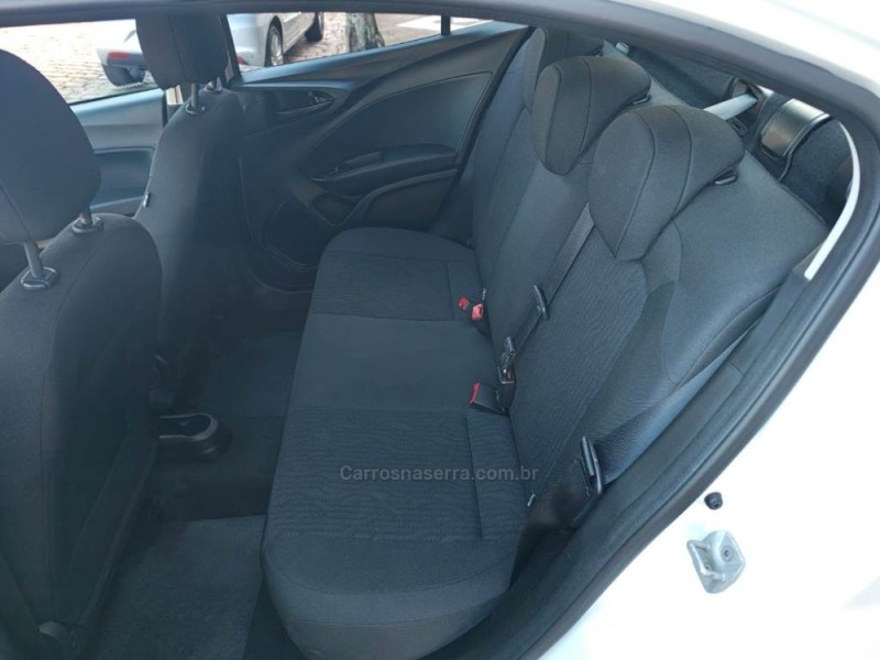 CRONOS 1.3 DRIVE 8V FLEX 4P MANUAL - 2024 - GUAPORé