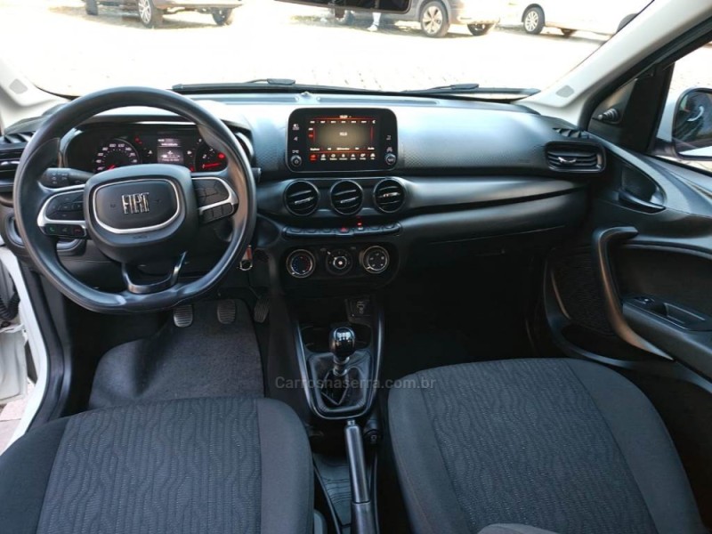 CRONOS 1.3 DRIVE 8V FLEX 4P MANUAL - 2024 - GUAPORé