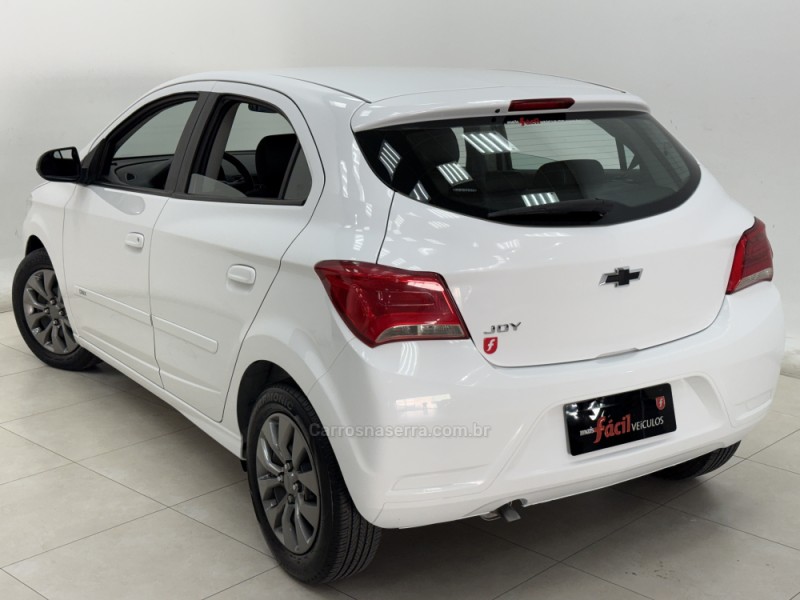 ONIX 1.0 JOY BLACK 8V FLEX 4P MANUAL - 2021 - SANTA CRUZ DO SUL