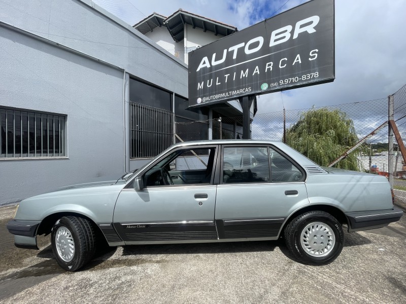 MONZA 2.0 MPFI CLASSIC SE 8V GASOLINA 4P MANUAL - 1987 - CAXIAS DO SUL