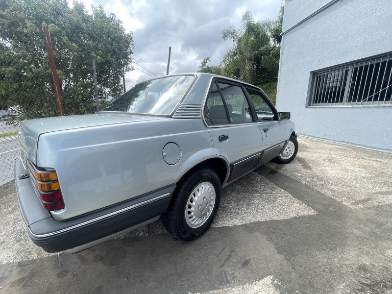 MONZA 2.0 MPFI CLASSIC SE 8V GASOLINA 4P MANUAL - 1987 - CAXIAS DO SUL