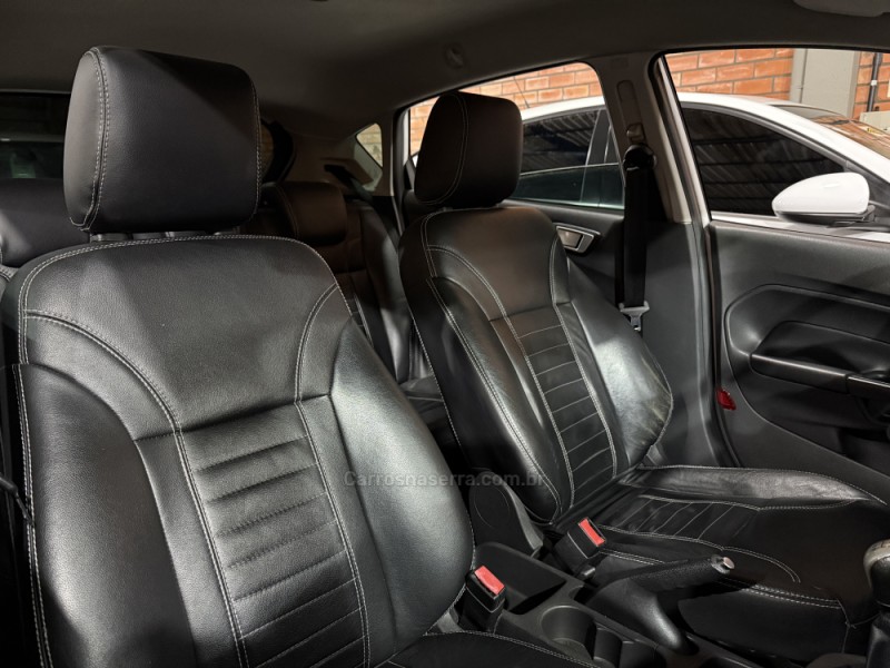 FIESTA 1.6 SEL HATCH 16V FLEX 4P MANUAL - 2017 - BENTO GONçALVES