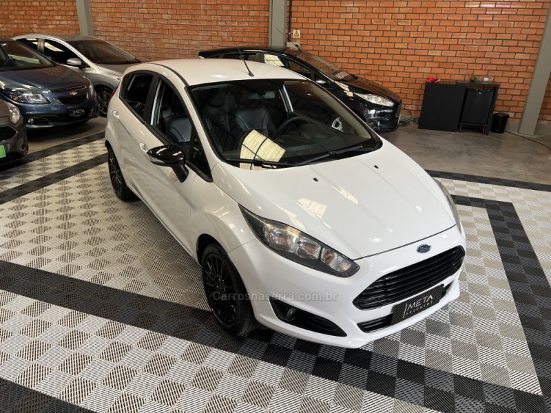FIESTA 1.6 SEL HATCH 16V FLEX 4P MANUAL - 2017 - BENTO GONçALVES