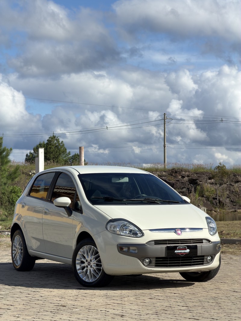 PUNTO 1.6 ESSENCE 16V FLEX 4P MANUAL - 2014 - ANTôNIO PRADO