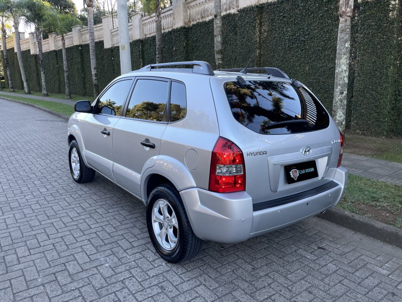 TUCSON 2.0 MPFI GL 16V 143CV 2WD GASOLINA 4P AUTOMÁTICO - 2010 - CAXIAS DO SUL