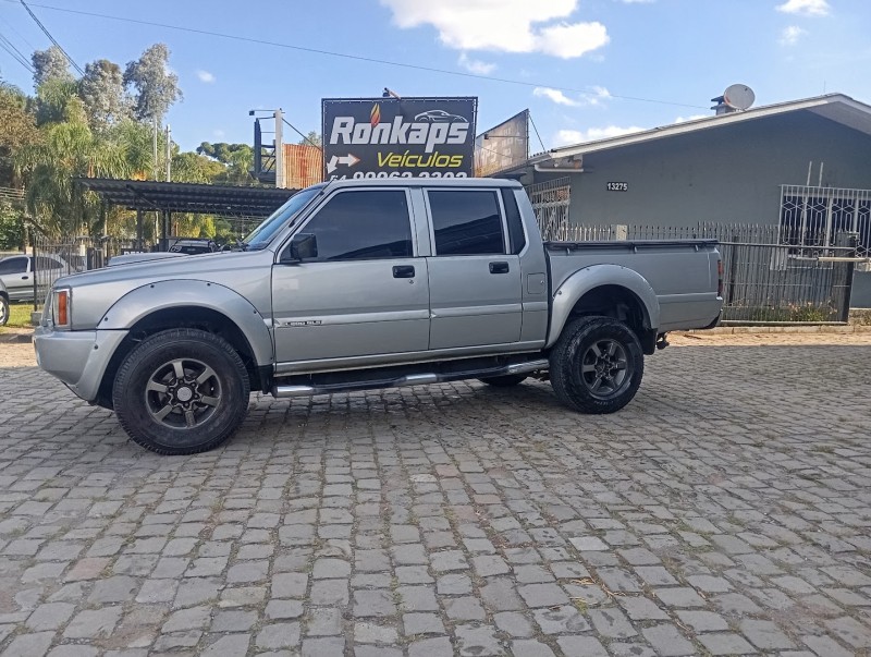 L200 2.5 GLS 4X4 CD 8V TURBO DIESEL 4P MANUAL - 2004 - CAXIAS DO SUL