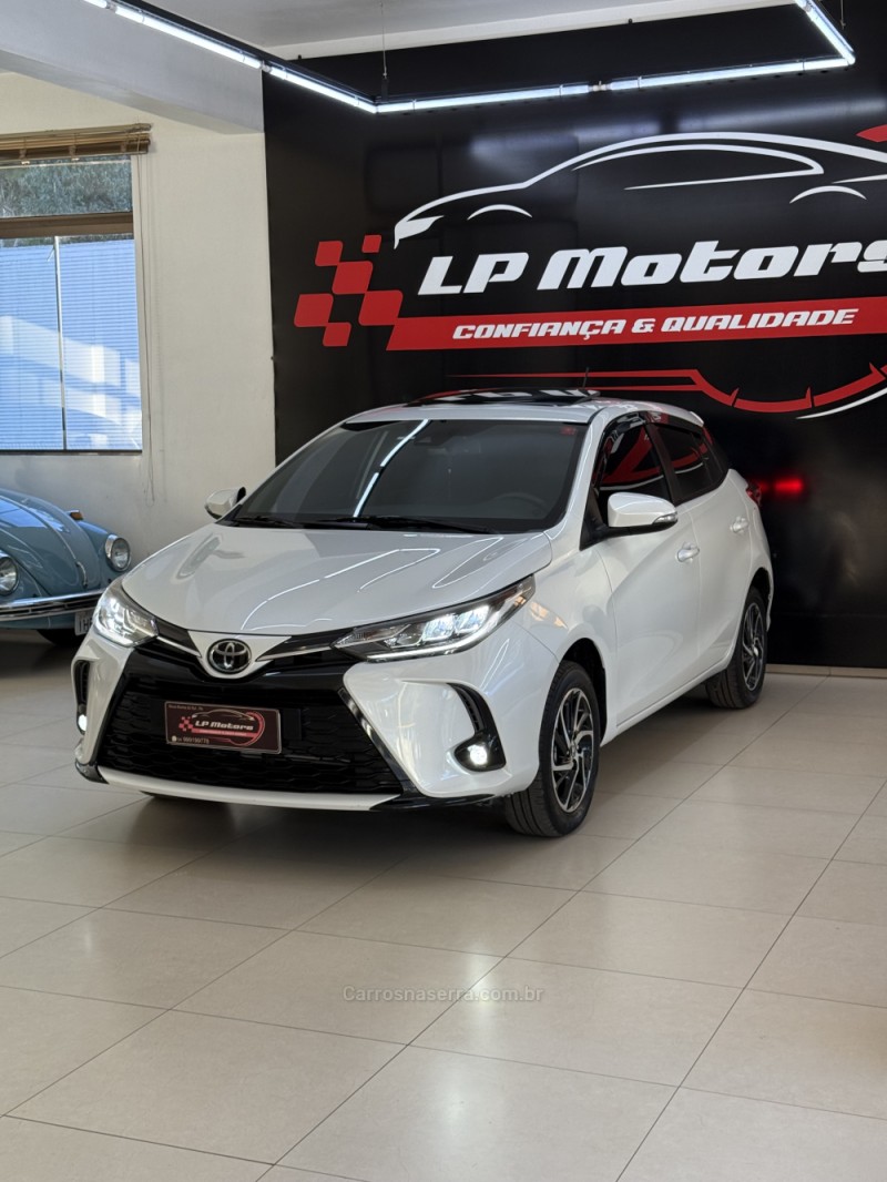 yaris 1.5 xls flex 4p automatico 2023 farroupilha