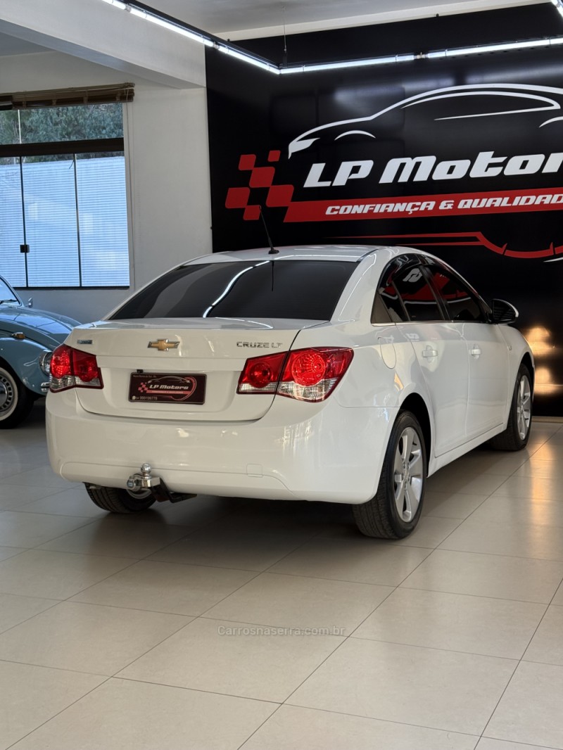 CRUZE 1.8 LT 16V FLEX 4P AUTOMÁTICO - 2014 - FARROUPILHA