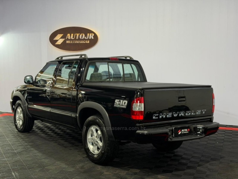 S10 2.4 ADVANTAGE 4X2 CD 8V FLEX 4P MANUAL - 2008 - VACARIA