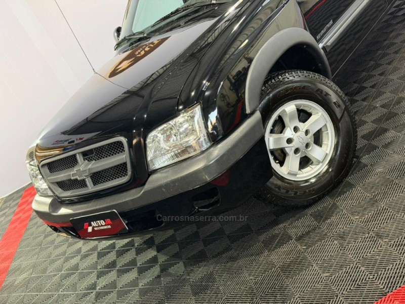 S10 2.4 ADVANTAGE 4X2 CD 8V FLEX 4P MANUAL - 2008 - VACARIA