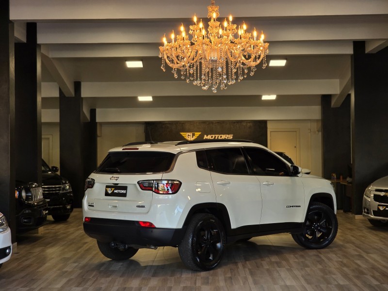 COMPASS 2.0 16V DIESEL LONGITUDE 4X4 AUTOMÁTICO - 2017 - CAXIAS DO SUL
