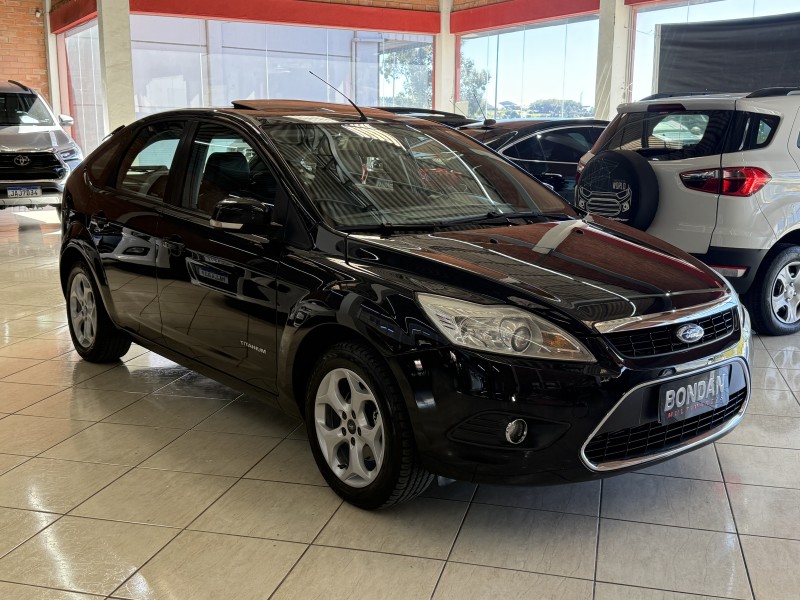 FOCUS 2.0 TITANIUM 16V FLEX 4P AUTOMÁTICO - 2012 - FARROUPILHA