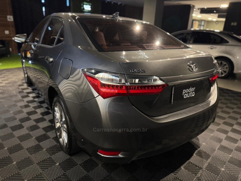 COROLLA 2.0 XEI 16V FLEX 4P AUTOMÁTICO - 2019 - FARROUPILHA