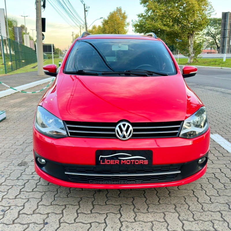 SPACEFOX 1.6 MI TREND 8V FLEX 4P MANUAL - 2011 - ESTâNCIA VELHA