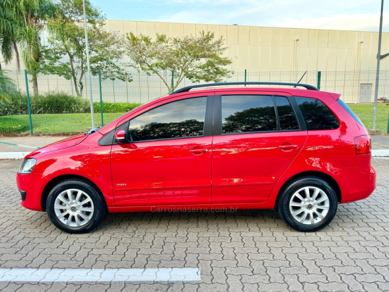 SPACEFOX 1.6 MI TREND 8V FLEX 4P MANUAL - 2011 - ESTâNCIA VELHA