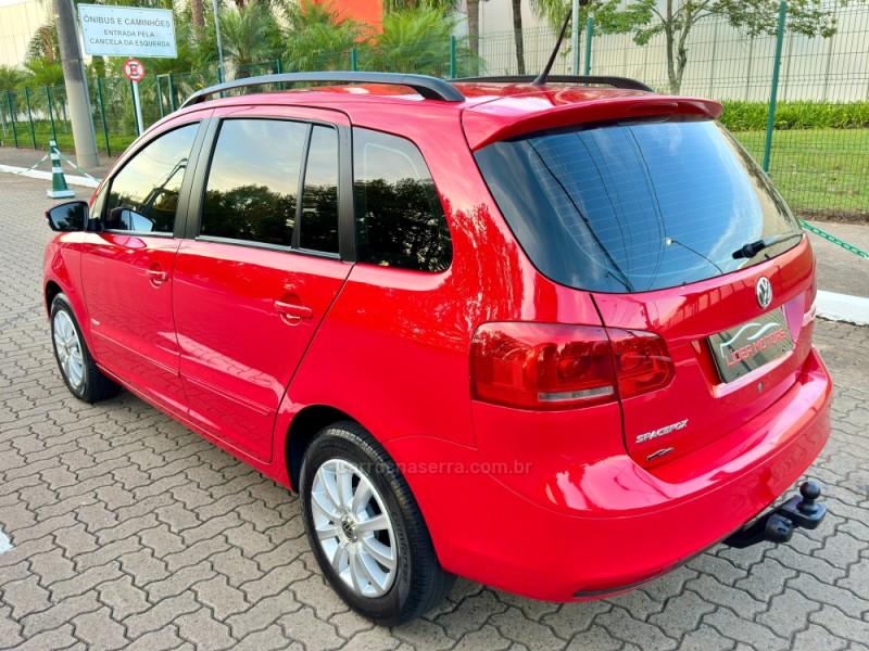 SPACEFOX 1.6 MI TREND 8V FLEX 4P MANUAL - 2011 - ESTâNCIA VELHA