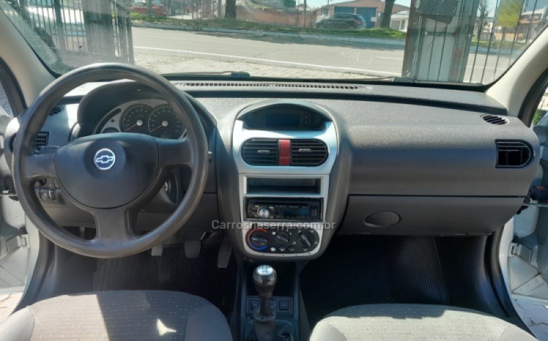 VOYAGE 1.0 MI 8V FLEX 4P MANUAL - 2012 - CAXIAS DO SUL