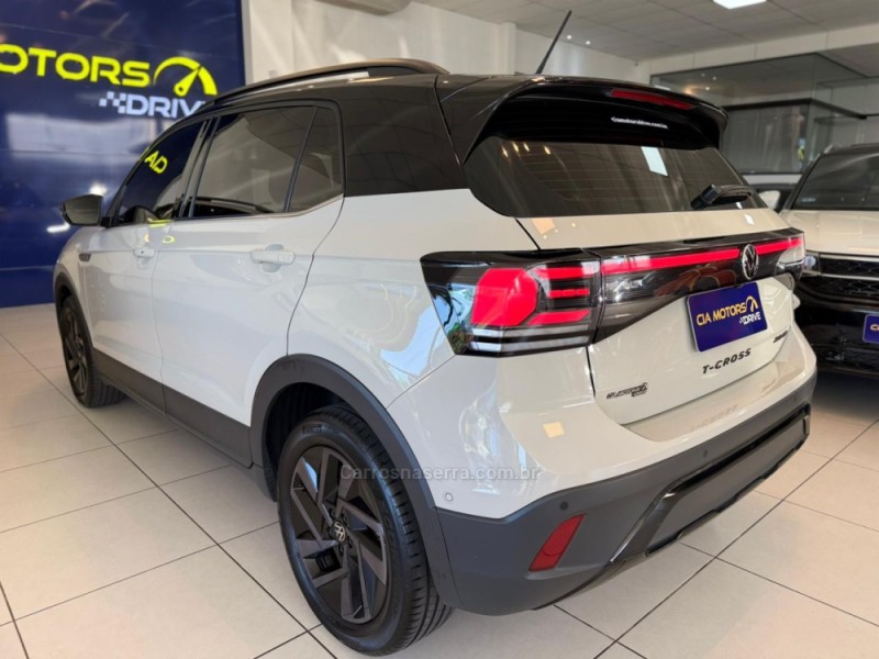 T-CROSS 1.4 HIGHLINE TSI 16V FLEX 4P AUTOMÁTICO - 2025 - SãO LEOPOLDO