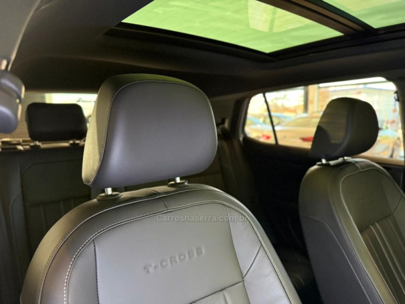 T-CROSS 1.4 HIGHLINE TSI 16V FLEX 4P AUTOMÁTICO - 2025 - SãO LEOPOLDO