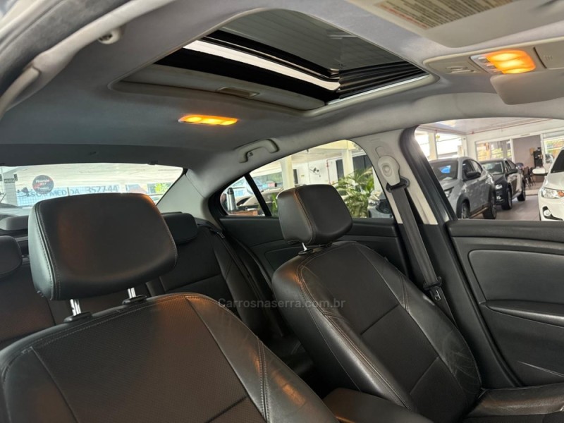 FLUENCE 2.0 DYNAMIQUE PLUS 16V FLEX 4P AUTOMÁTICO - 2011 - NOVO HAMBURGO