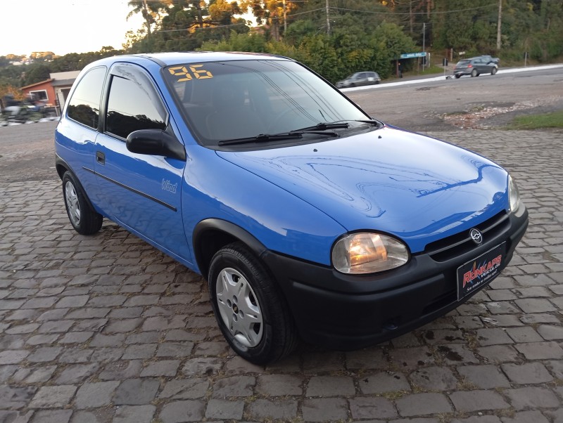 CORSA 1.0 MPF WIND 8V GASOLINA 2P MANUAL - 1995 - CAXIAS DO SUL