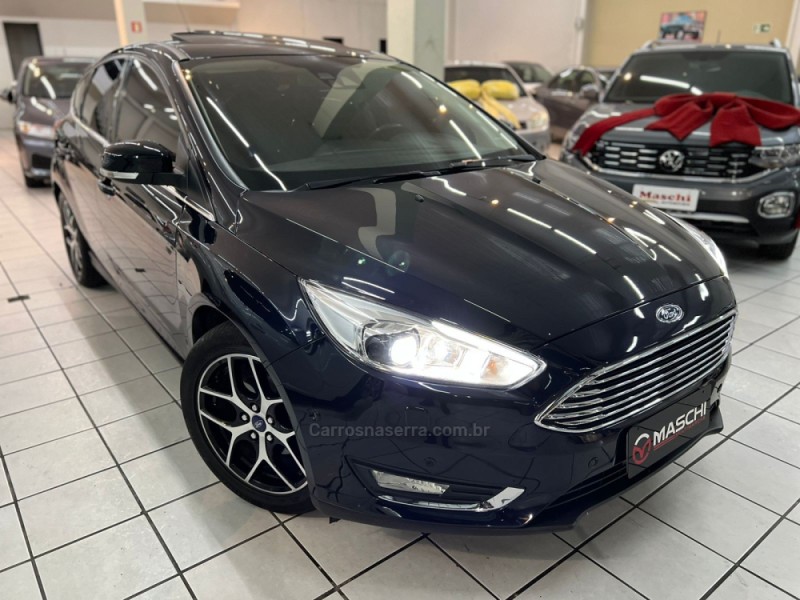 FOCUS 2.0 TITANIUM PLUS 16V FLEX 4P AUTOMÁTICO - 2016 - CAXIAS DO SUL