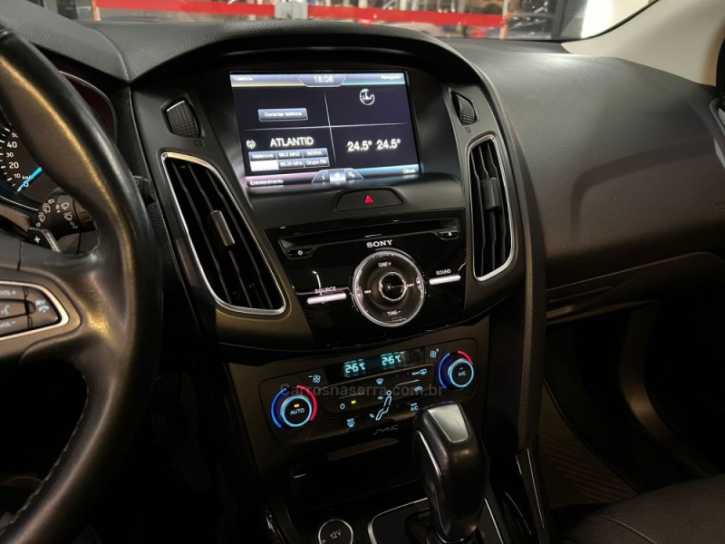 FOCUS 2.0 TITANIUM PLUS 16V FLEX 4P AUTOMÁTICO - 2016 - CAXIAS DO SUL