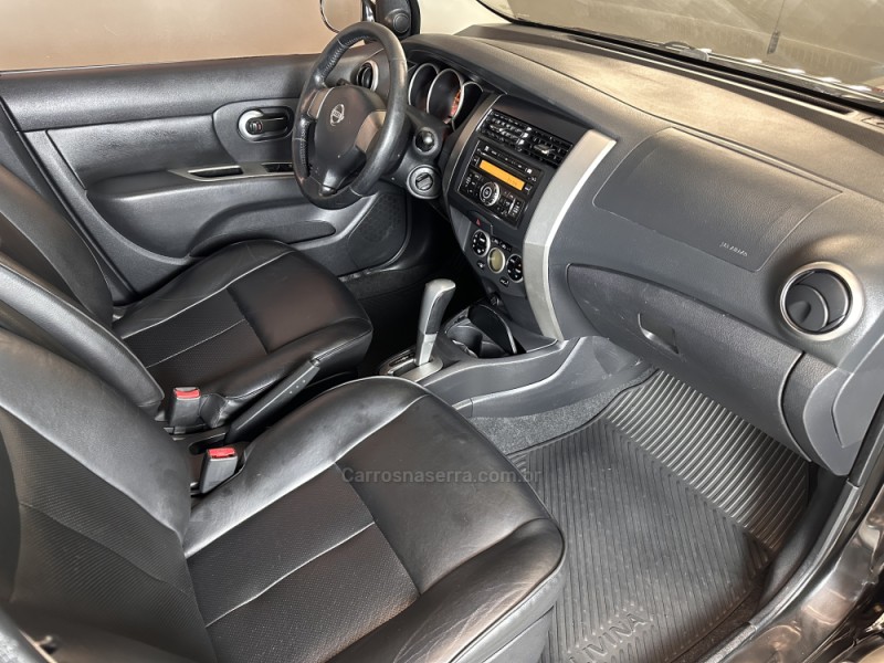 LIVINA 1.8 SL X-GEAR 16V FLEX 4P AUTOMÁTICO - 2012 - SAPIRANGA