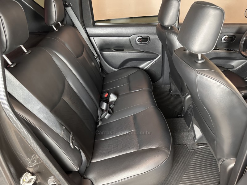 LIVINA 1.8 SL X-GEAR 16V FLEX 4P AUTOMÁTICO - 2012 - SAPIRANGA