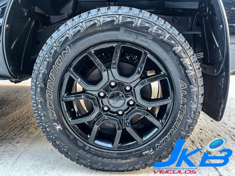 RANGER 2.2 BLACK 4X2 CD 16V DIESEL 4P AUTOMÁTICO - 2023 - NOVO HAMBURGO
