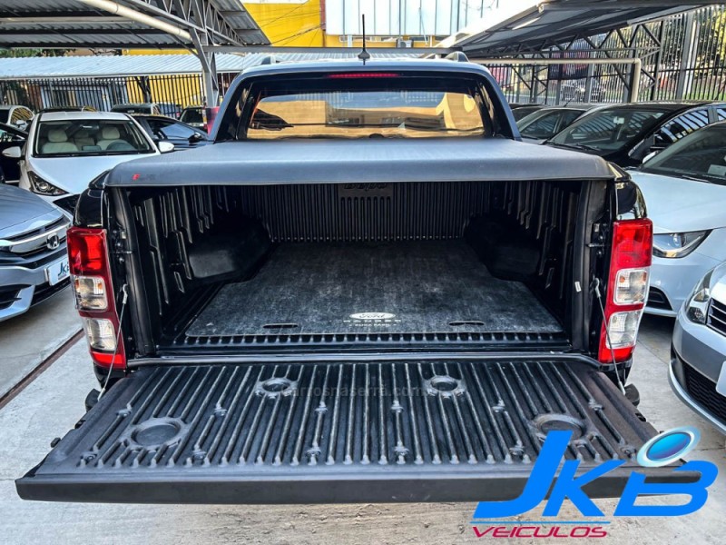RANGER 2.2 BLACK 4X2 CD 16V DIESEL 4P AUTOMÁTICO - 2023 - NOVO HAMBURGO
