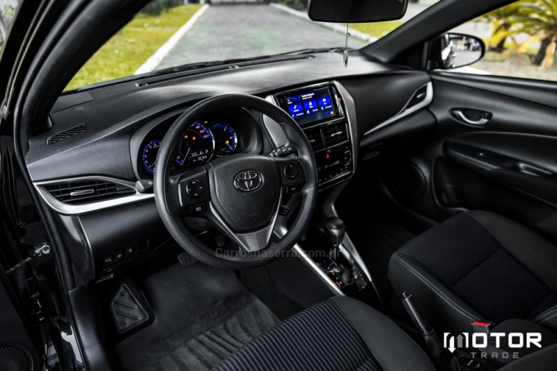 YARIS 1.5 16V XL PLUS TECH FLEX AUTOMÁTICO - 2020 - PORTO ALEGRE