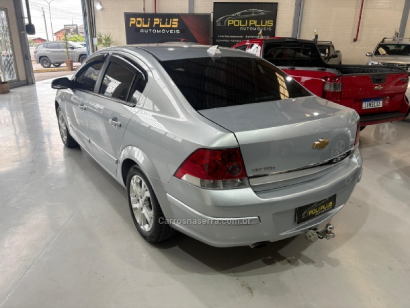 VECTRA 2.0 MPFI ELEGANCE 8V FLEX 4P MANUAL - 2010 - CAXIAS DO SUL