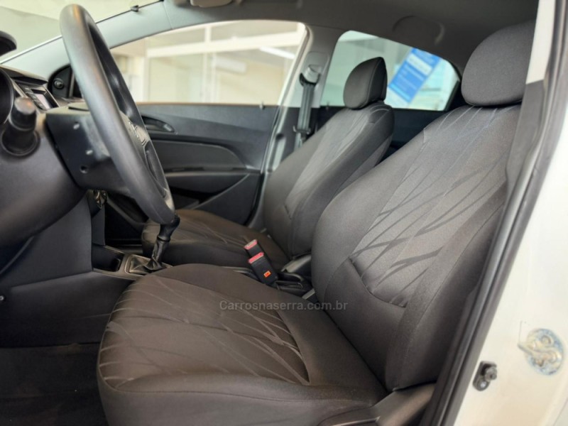 HB20 1.0 COMFORT 12V FLEX 4P MANUAL - 2014 - VACARIA