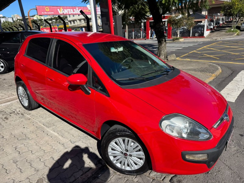 punto 1.4 attractive italia 8v flex 4p manual 2013 caxias do sul