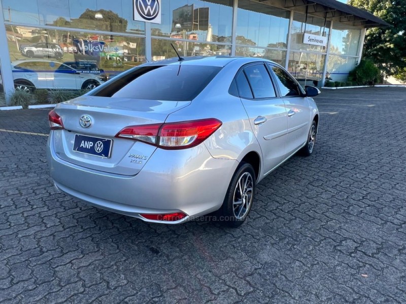 YARIS 1.5 XLS SEDAN 16V FLEX 4P AUTOMÁTICO - 2023 - NOVA PETRóPOLIS