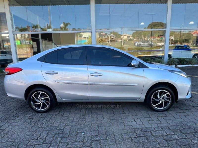 YARIS 1.5 XLS SEDAN 16V FLEX 4P AUTOMÁTICO - 2023 - NOVA PETRóPOLIS