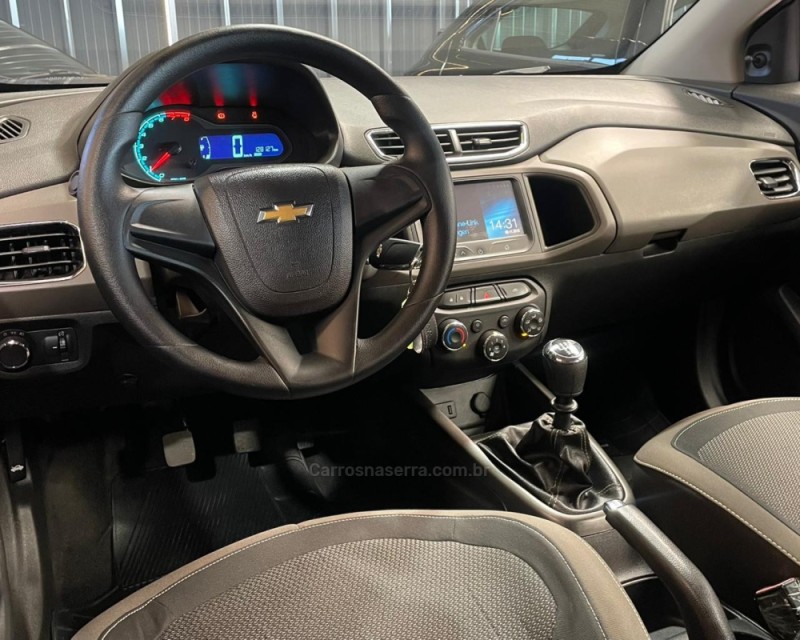 PRISMA 1.0 MPFI LT 8V FLEX 4P MANUAL - 2014 - VACARIA